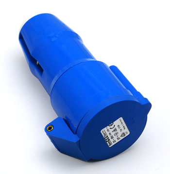PRISE P17 femelle mono 230v 32A