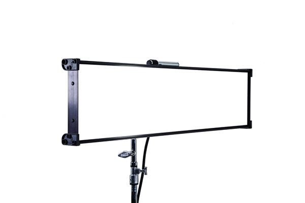 DIVA-LITE LED 31 DMX+GRILLE 90�