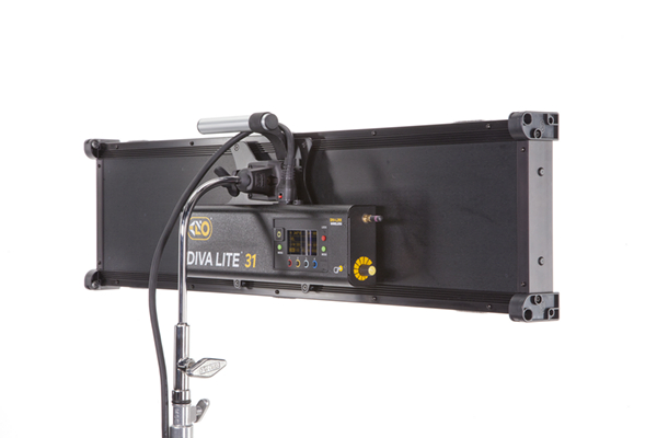 DIVA-LITE LED 31 DMX+GRILLE 90� - 3