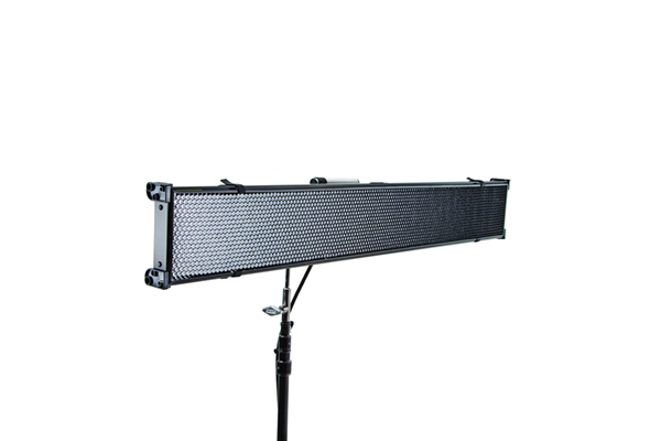 DIVA-LITE LED 41 DMX+GRILLE 90�