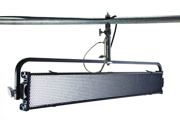 DIVA-LITE LED 41 SUR LYRE DMX+GRILLE 90� - 2