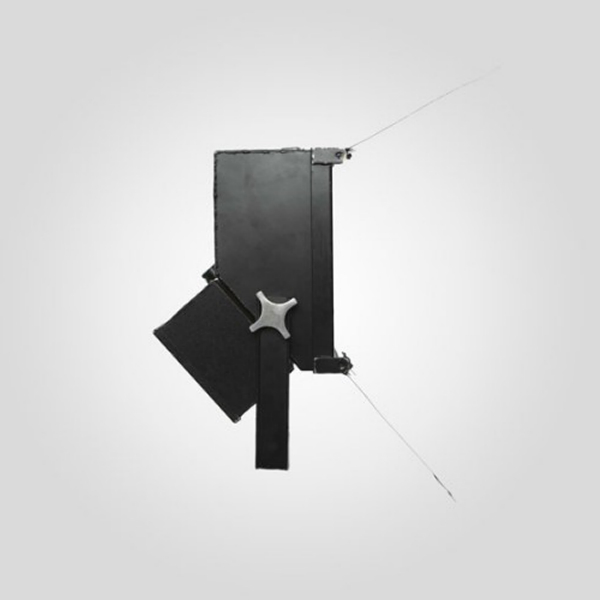 LOC. J. LIGHTNING STRIKES 70 000W - 5